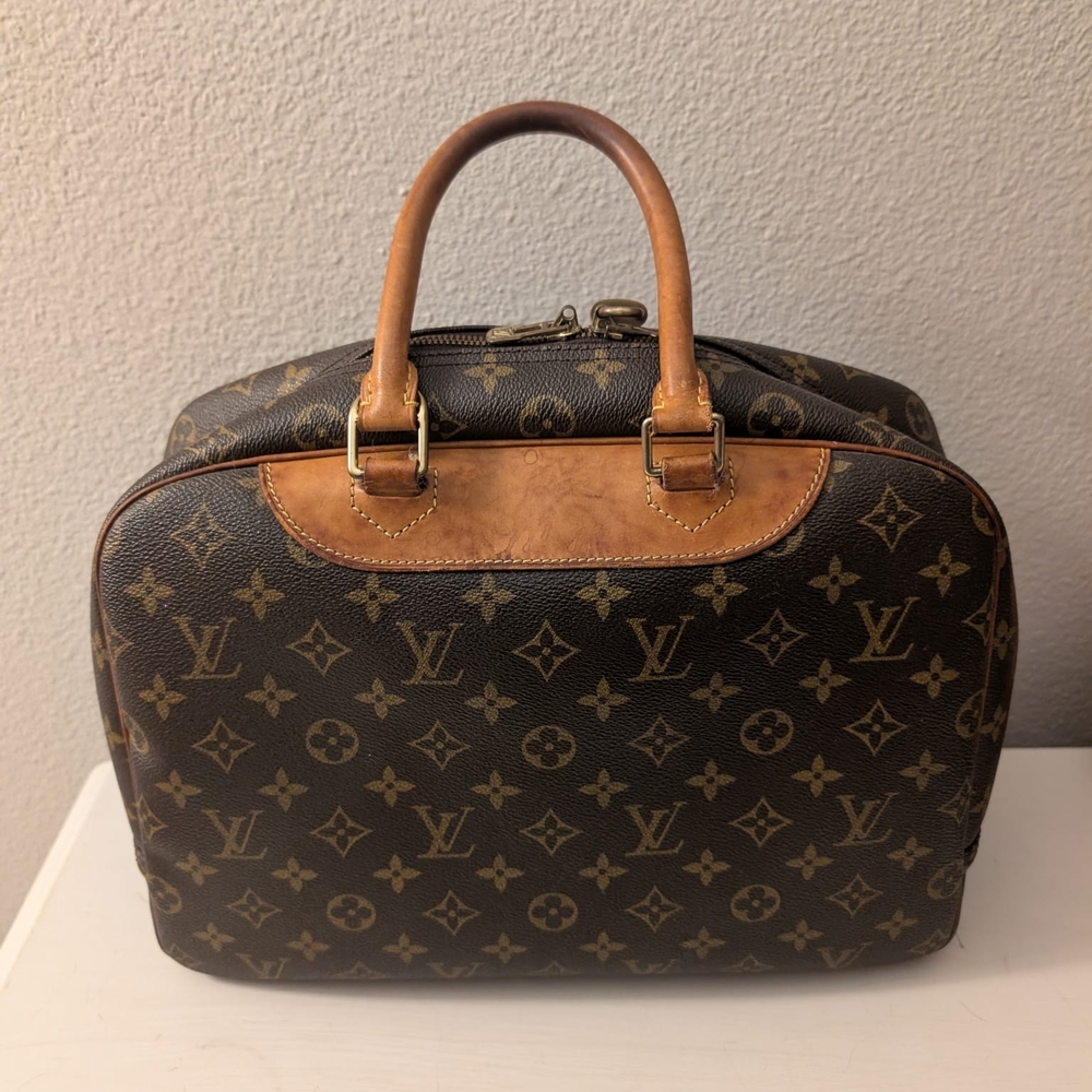 SOLD- Authentic Luis Vuitton Monogram Deauville Handbag With Lock VINTAGE